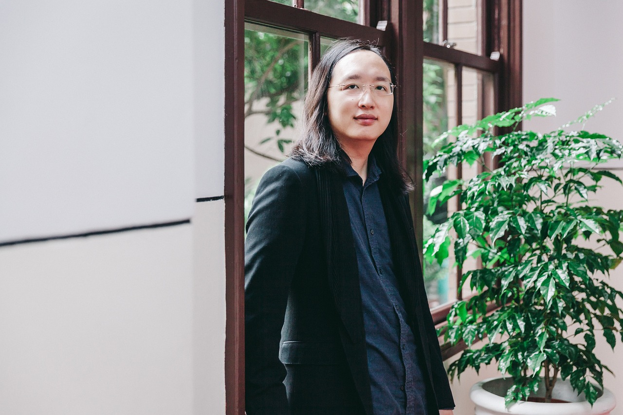 台湾偶像剧男明星，荧幕之星的魅力四溢风采