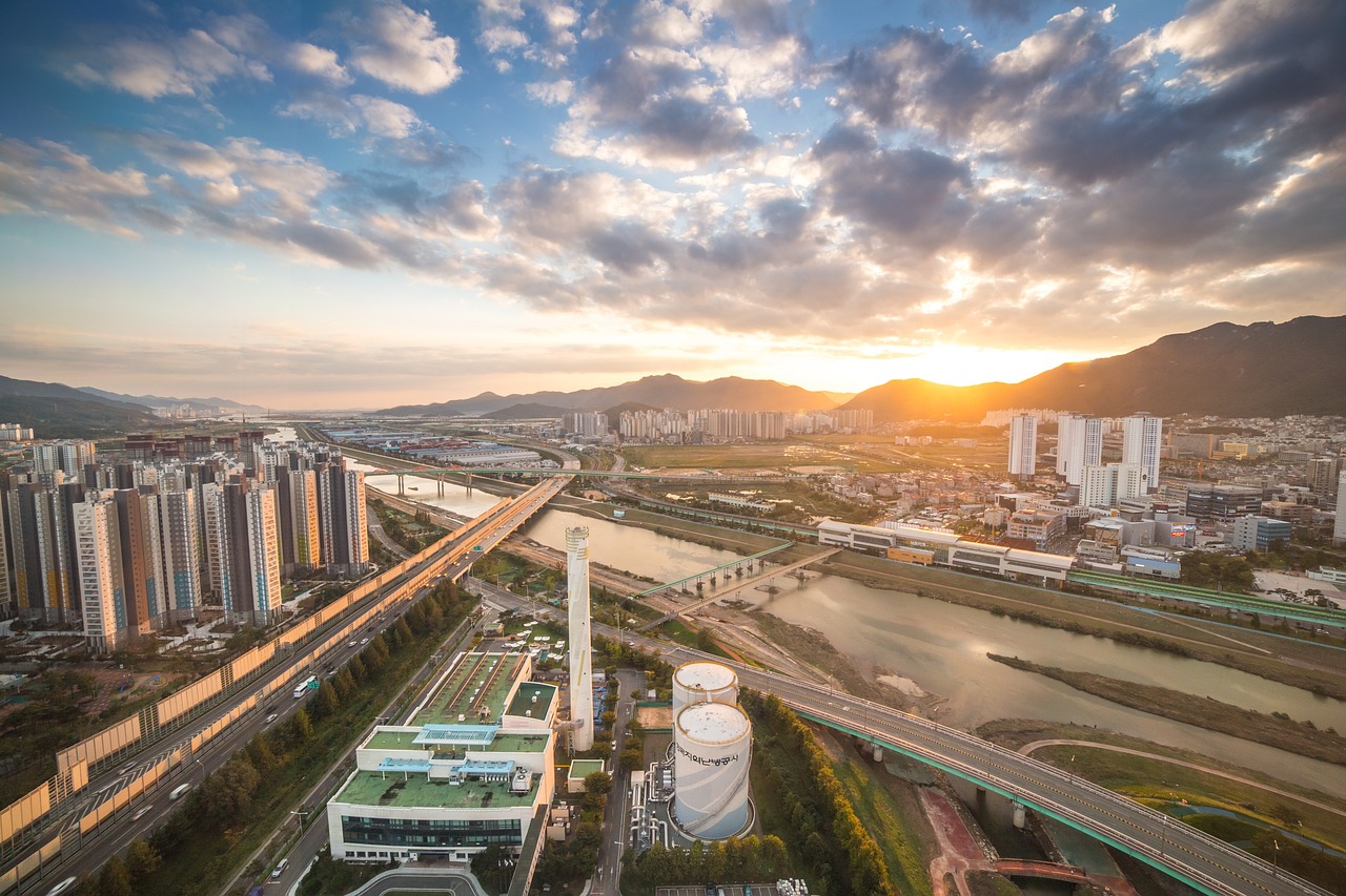企业走向资本市场的必经之路，上市中介费详解