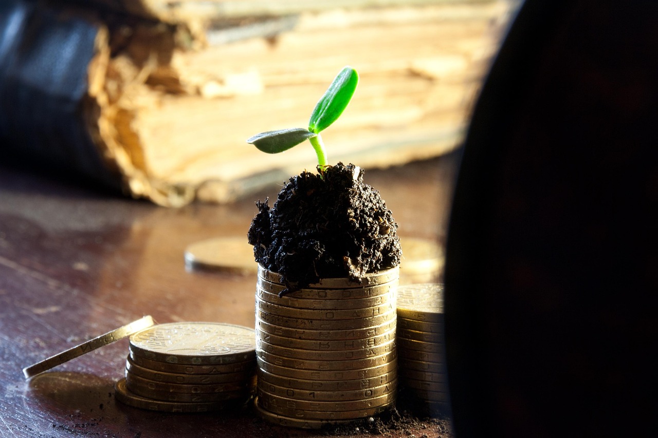 黄金回收价格动态解析与趋势分析