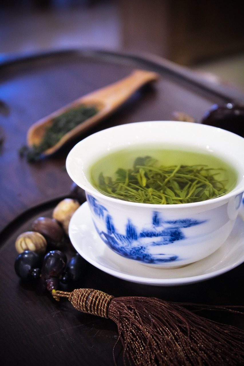 探寻茶道之美与人生哲理——澄茶最新章节速递