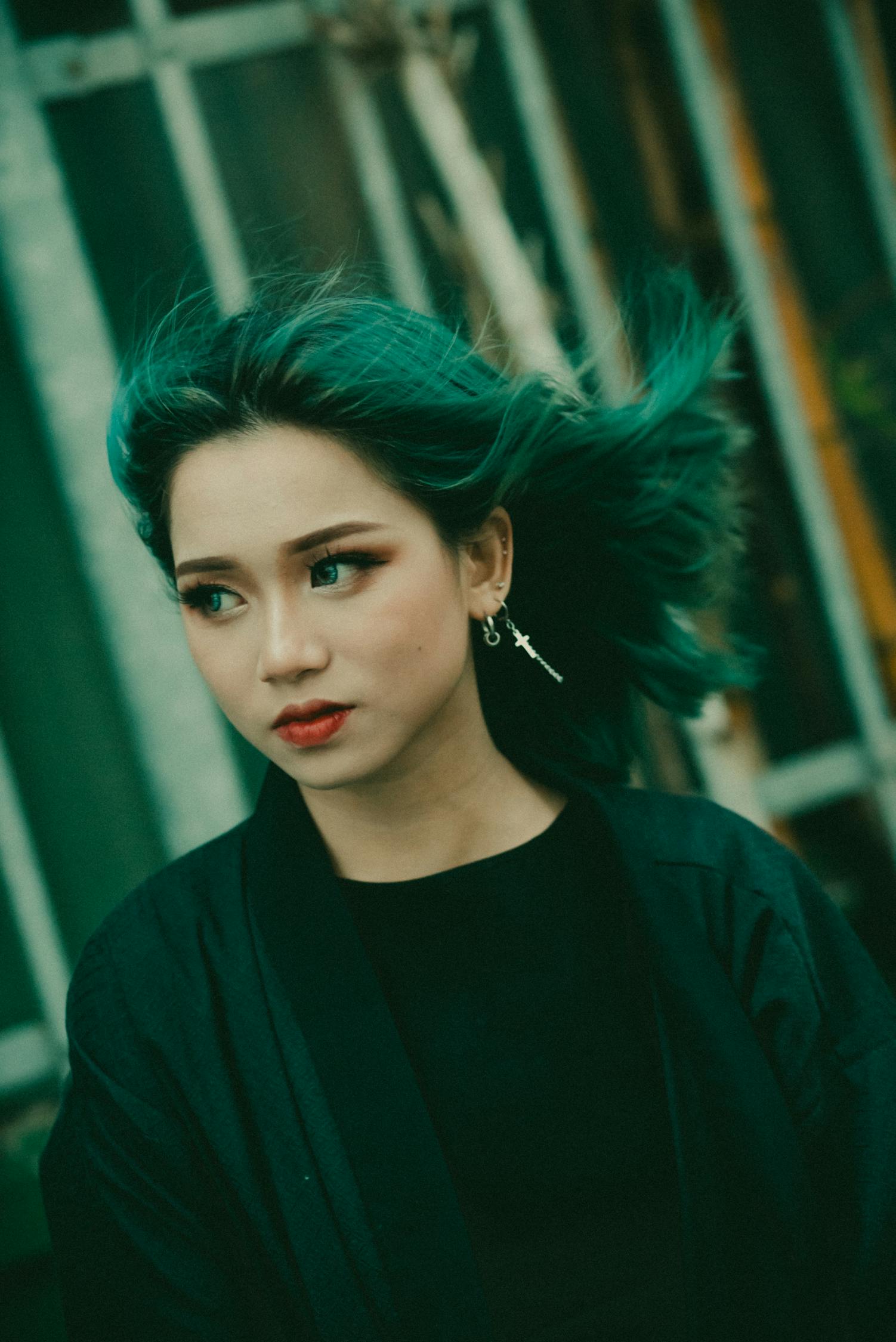 贺刚演技之路，角色魅力与电视剧历程回顾